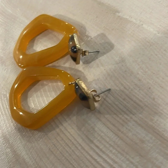 Free with any purchase Earrings - Picture 3 of 4